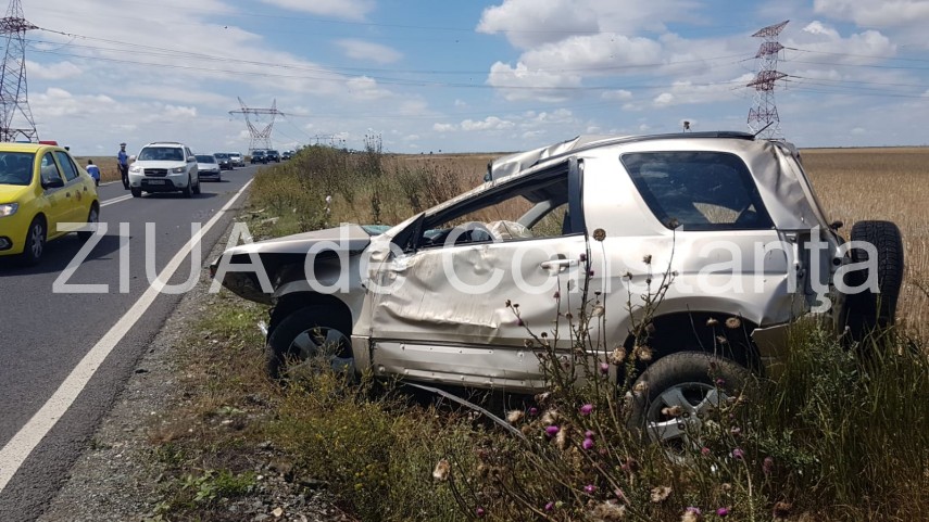 accident rutier in apropiere de localitatea mihai viteazu judetul constanta patru victime intervine elicopterul accident rutier in apropiere de localitatea mihai viteazu judetul constanta patru victime intervine elicopterul
