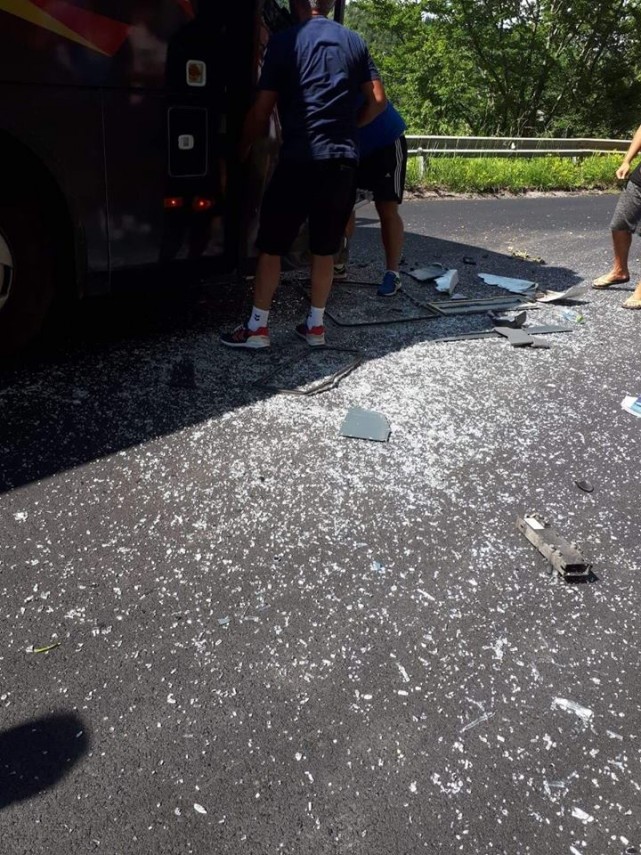 autocar cu sportivi romani implicati intr un grav accident rutier in muntenegru in ce stare sunt handbalistii autocar cu sportivi romani implicati intr un grav accident rutier in muntenegru in ce stare sunt handbalistii