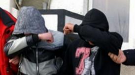 Ce au pățit doi tineri din Constanța, care au smuls telefonul mobil din mâna unui minor