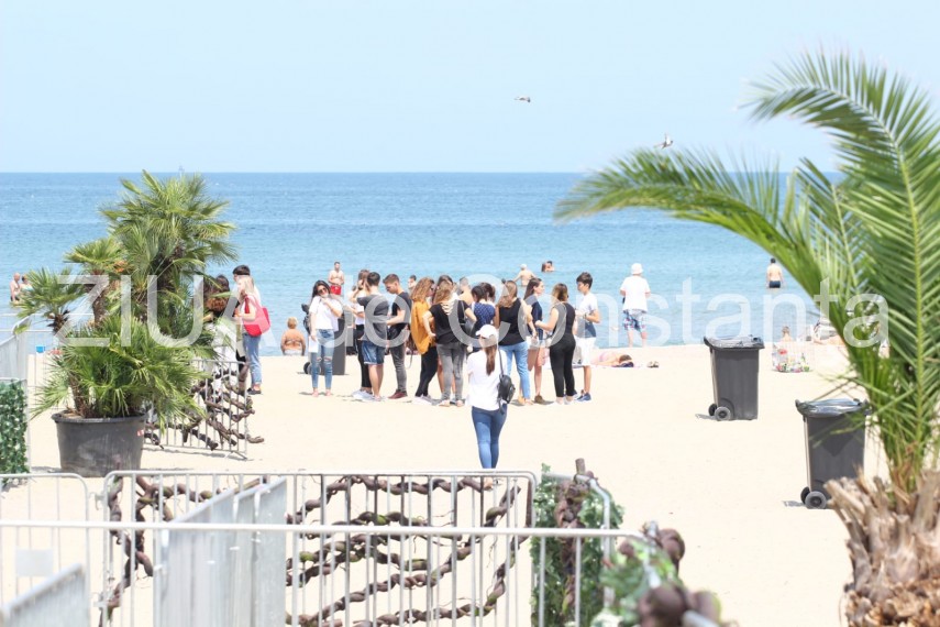 pregatirile pentru festivalul neversea sunt in toi in aceste momente biletele cumparate pot fi schimbate pregatirile pentru festivalul neversea sunt in toi in aceste momente biletele cumparate pot fi schimbate