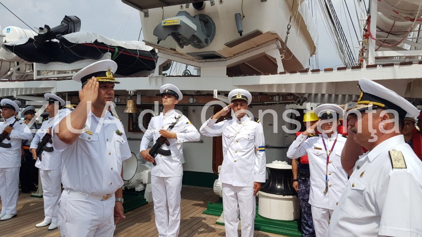 live imagini de la eveniment portul militar constanta nava scoala mircea s a intors acasa 663476 live imagini de la eveniment portul militar constanta nava scoala mircea s a intors acasa 663476