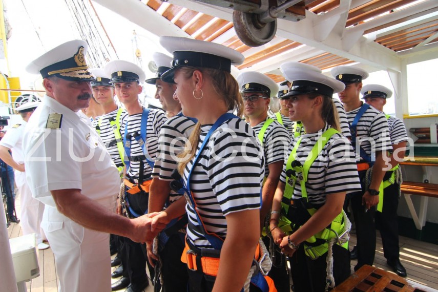 live imagini de la eveniment portul militar constanta nava scoala mircea s a intors acasa 663476 live imagini de la eveniment portul militar constanta nava scoala mircea s a intors acasa 663476