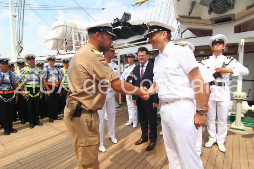 live imagini de la eveniment portul militar constanta nava scoala mircea s a intors acasa 663476 live imagini de la eveniment portul militar constanta nava scoala mircea s a intors acasa 663476