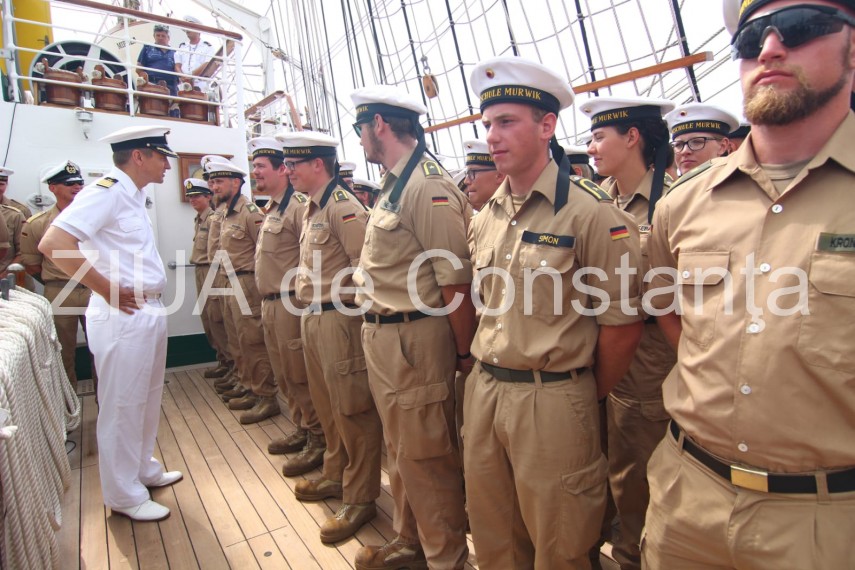 live imagini de la eveniment portul militar constanta nava scoala mircea s a intors acasa 663476 live imagini de la eveniment portul militar constanta nava scoala mircea s a intors acasa 663476