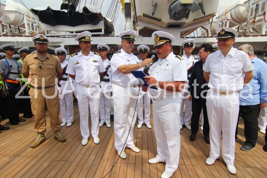 live imagini de la eveniment portul militar constanta nava scoala mircea s a intors acasa 663476 live imagini de la eveniment portul militar constanta nava scoala mircea s a intors acasa 663476