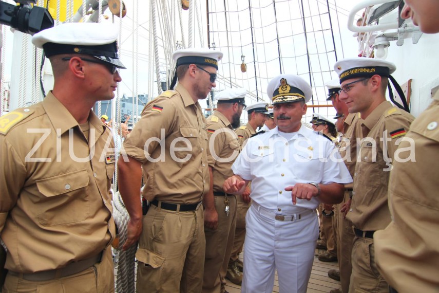 live imagini de la eveniment portul militar constanta nava scoala mircea s a intors acasa 663476 live imagini de la eveniment portul militar constanta nava scoala mircea s a intors acasa 663476