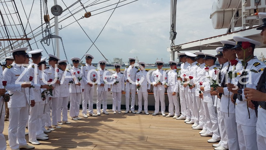 live imagini de la eveniment portul militar constanta nava scoala mircea s a intors acasa 663476 live imagini de la eveniment portul militar constanta nava scoala mircea s a intors acasa 663476