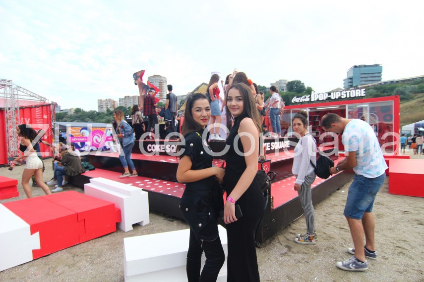 neversea ziua 1 ploaia torentiala nu i a speriat pe festivalieri hardwell si alan walker au facut show neversea ziua 1 ploaia torentiala nu i a speriat pe festivalieri hardwell si alan walker au facut show