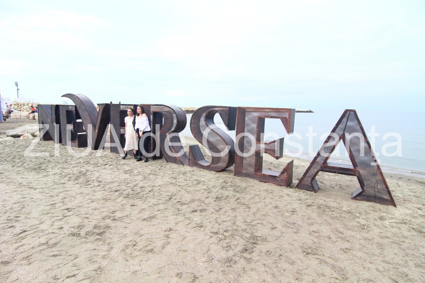 neversea ziua 1 ploaia torentiala nu i a speriat pe festivalieri hardwell si alan walker au facut show neversea ziua 1 ploaia torentiala nu i a speriat pe festivalieri hardwell si alan walker au facut show