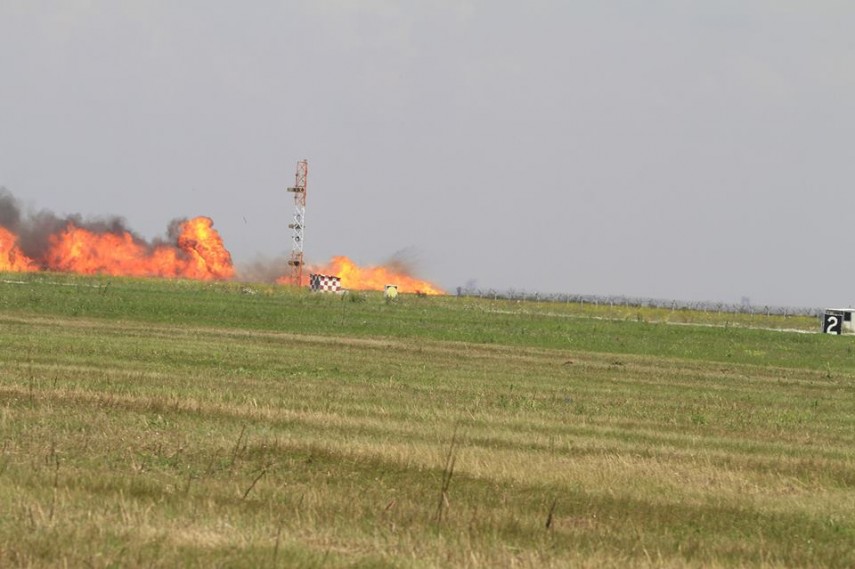 accident aviatic la baza borcea din fetesti un mig 21 lancer s a prabusit la un show aviatic 663760 accident aviatic la baza borcea din fetesti un mig 21 lancer s a prabusit la un show aviatic 663760