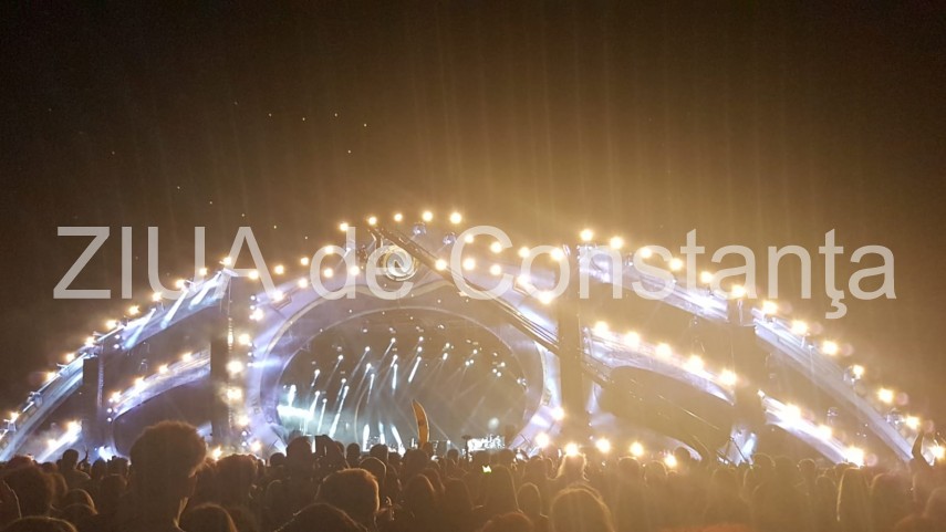 neversea ziua 3 armin van buuren 5 ore de muzica trance 58 000 de fani au dansat pana la rasarit galerie neversea ziua 3 armin van buuren 5 ore de muzica trance 58 000 de fani au dansat pana la rasarit galerie