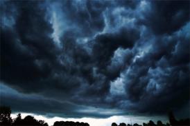 Nori negri, deasupra Medgidiei! (video)