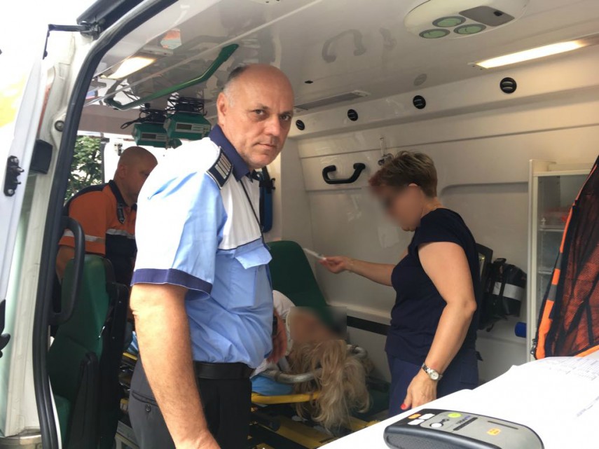 straniu incident in zona tomis iii din constanta o femeie s a trantit pe capota unei masini pretinzand straniu incident in zona tomis iii din constanta o femeie s a trantit pe capota unei masini pretinzand