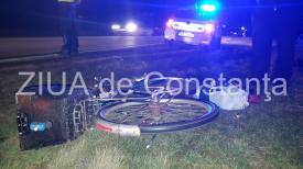 Accident în zona unei stații RATC Constanța. Un biciclist s-a dezechilibrat și a căzut peste o mașină aflată în mers 