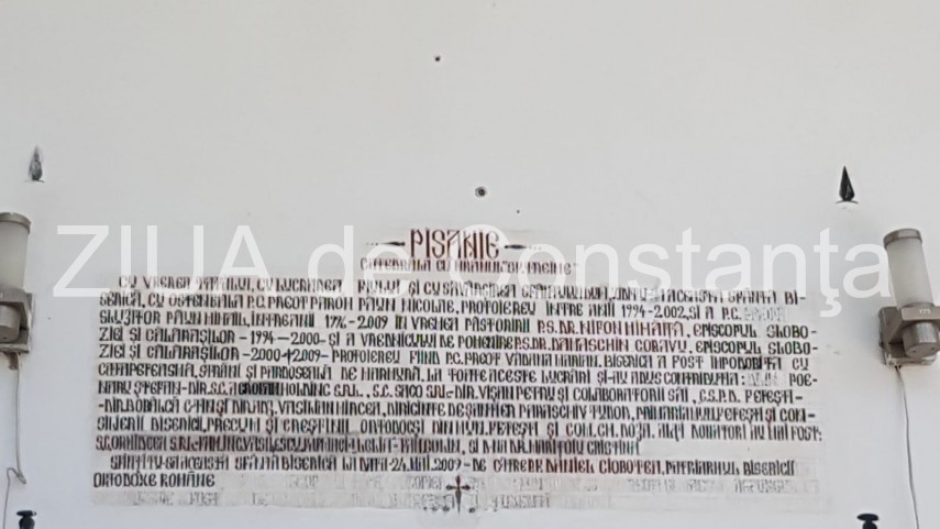 live imagini de la inmormantarea capitanului comandor pm florin rotaru cazut in accidentul aviatic de live imagini de la inmormantarea capitanului comandor pm florin rotaru cazut in accidentul aviatic de