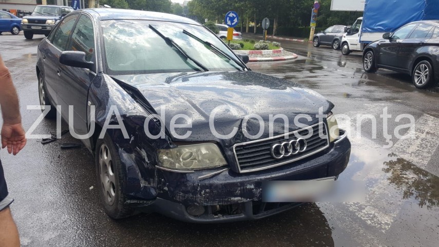 imagini de la eveniment accident rutier pe strada soveja o persoana incarcerata 664547 imagini de la eveniment accident rutier pe strada soveja o persoana incarcerata 664547