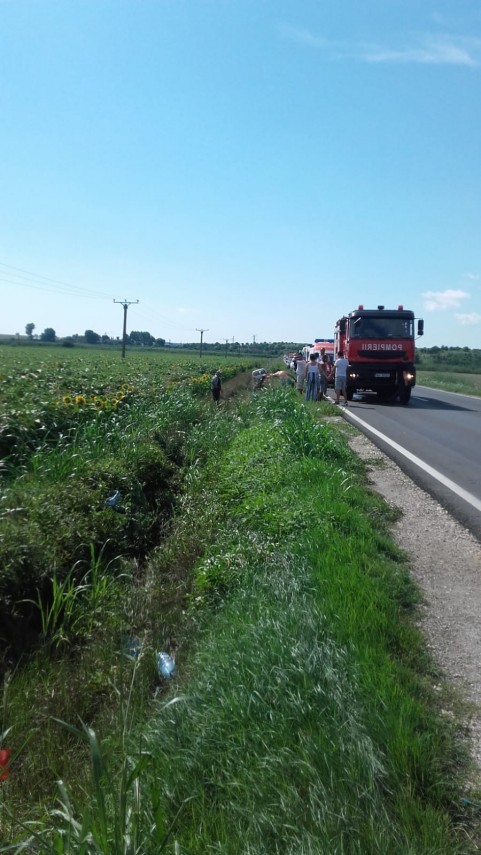judetul constanta accident rutier in zona giurgeni vadu oii un copil resuscitat intervine elicopterul judetul constanta accident rutier in zona giurgeni vadu oii un copil resuscitat intervine elicopterul