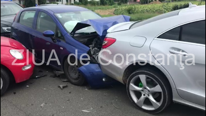 carambol la iesire din constanta spre ovidiu sase masini implicate trafic ingreunat 665649 carambol la iesire din constanta spre ovidiu sase masini implicate trafic ingreunat 665649