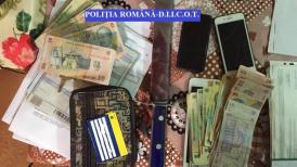 DIICOT. Suspecţi bănuiţi de trafic de persoane şi proxenetism, audiaţi. Operau prin \