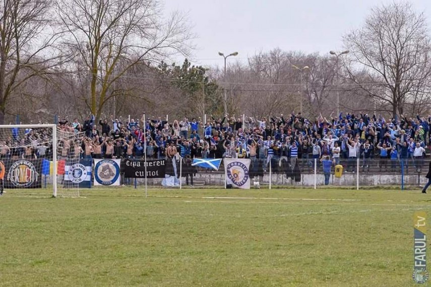 mesaj al suporterilor constanteni din peluza sud ce i s a transmis lui ciprian marica detinatorul brandului mesaj al suporterilor constanteni din peluza sud ce i s a transmis lui ciprian marica detinatorul brandului