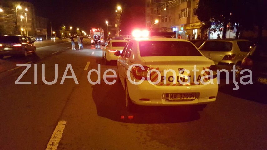 dezastru intr o parcare din constanta un autoturism a luat foc alte doua au fost afectate politia ancheteaza dezastru intr o parcare din constanta un autoturism a luat foc alte doua au fost afectate politia ancheteaza