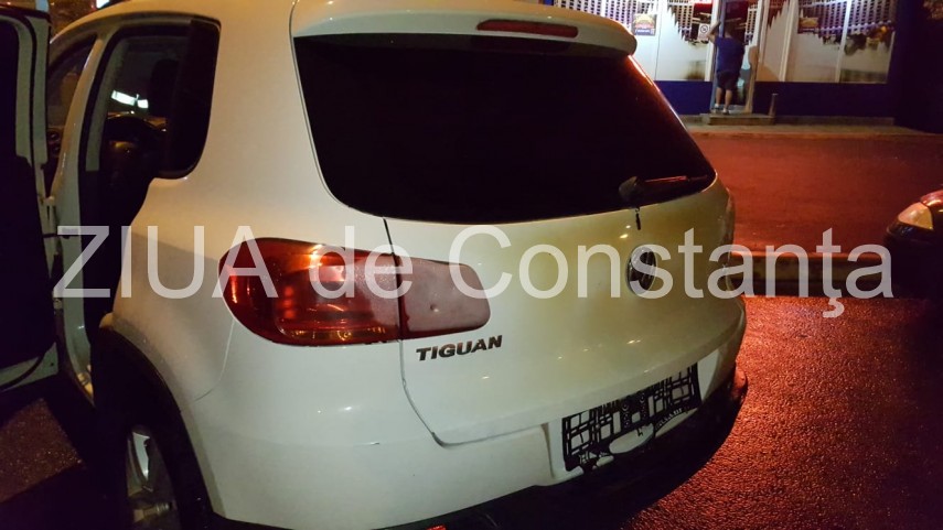 dezastru intr o parcare din constanta un autoturism a luat foc alte doua au fost afectate politia ancheteaza dezastru intr o parcare din constanta un autoturism a luat foc alte doua au fost afectate politia ancheteaza