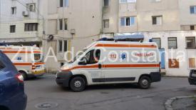 Imagini de la eveniment Trei persoane, între care şi un copil, arşi în urma unei explozii pe bulevardul Mircea cel Bătrân din Constanţa (galerie foto-video)          