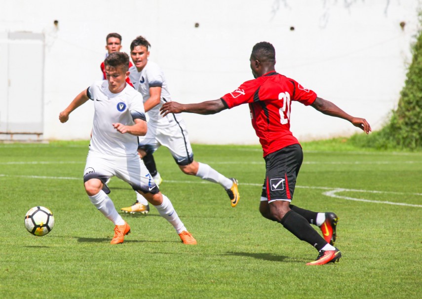 var cu simona halep dimciu halep printre marcatorii fc viitorul under 19 din succesul cu gloria popesti var cu simona halep dimciu halep printre marcatorii fc viitorul under 19 din succesul cu gloria popesti