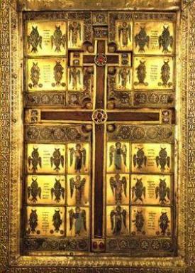 1 August. Pomul Vieţii. Începutul Postului Adormirii Maicii Domnului. Scoaterea Sfintei Cruci