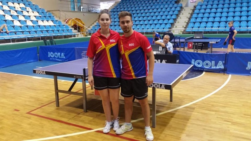 surorile zaharia alina si elena se dueleaza in finala medalii de aur pentru constanta la campionatul surorile zaharia alina si elena se dueleaza in finala medalii de aur pentru constanta la campionatul