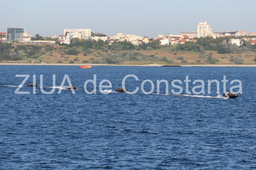 imagini de la eveniment spectacol pe mare la constanta marinarii militari se pregatesc pentru ziua marinei imagini de la eveniment spectacol pe mare la constanta marinarii militari se pregatesc pentru ziua marinei