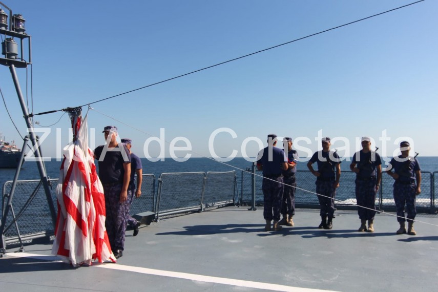 imagini de la eveniment spectacol pe mare la constanta marinarii militari se pregatesc pentru ziua marinei imagini de la eveniment spectacol pe mare la constanta marinarii militari se pregatesc pentru ziua marinei