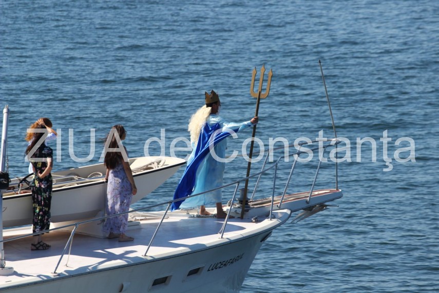 imagini de la eveniment spectacol pe mare la constanta marinarii militari se pregatesc pentru ziua marinei imagini de la eveniment spectacol pe mare la constanta marinarii militari se pregatesc pentru ziua marinei