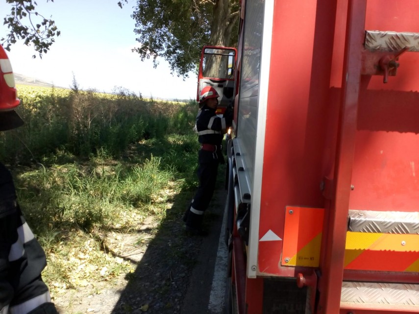 accident rutier grav in localitatea sabangia judetul tulcea cinci persoane ranite elicopterul smurd de accident rutier grav in localitatea sabangia judetul tulcea cinci persoane ranite elicopterul smurd de