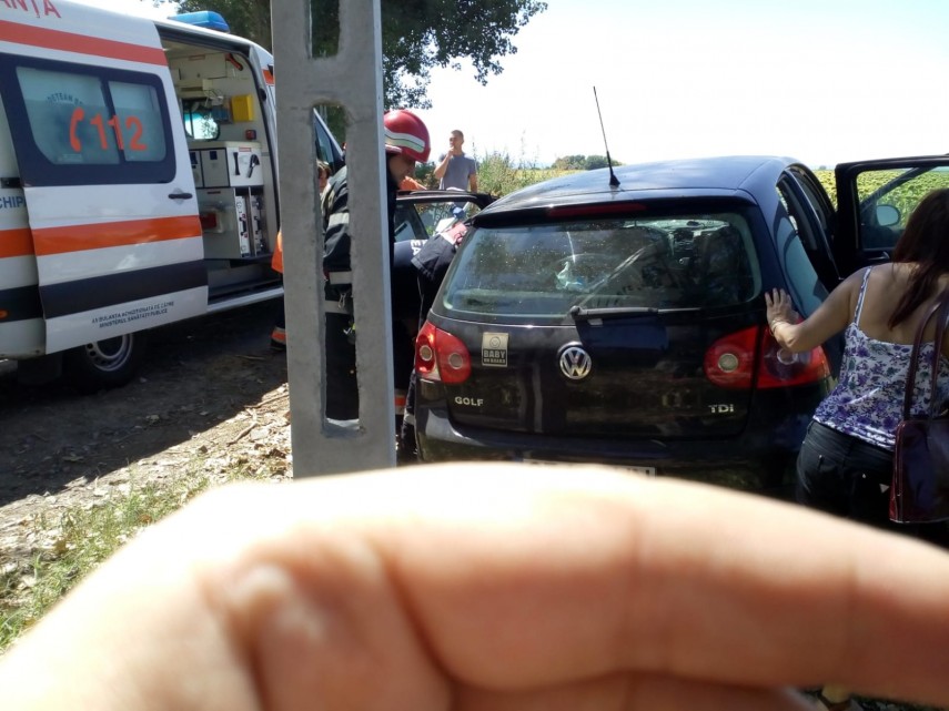 accident rutier grav in localitatea sabangia judetul tulcea cinci persoane ranite elicopterul smurd de accident rutier grav in localitatea sabangia judetul tulcea cinci persoane ranite elicopterul smurd de