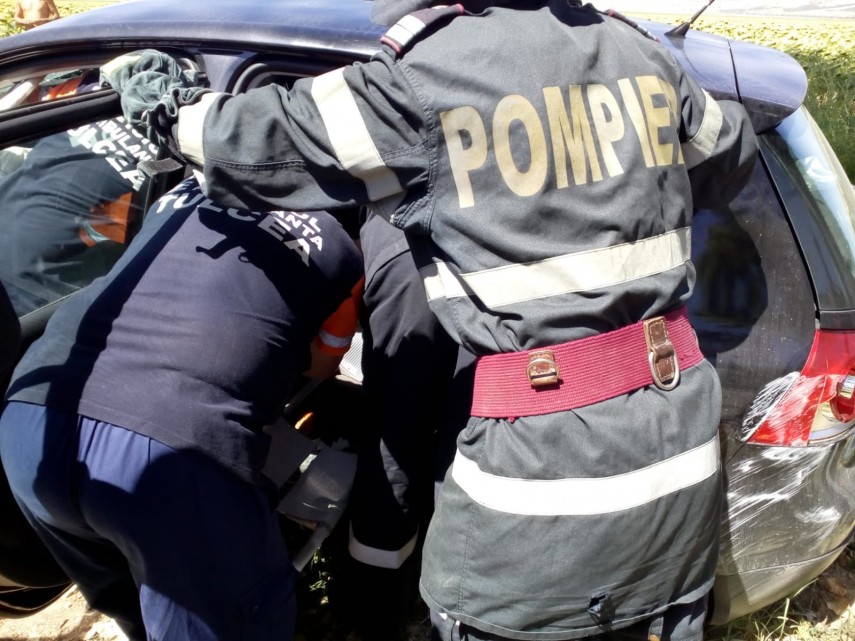 accident rutier grav in localitatea sabangia judetul tulcea cinci persoane ranite elicopterul smurd de accident rutier grav in localitatea sabangia judetul tulcea cinci persoane ranite elicopterul smurd de