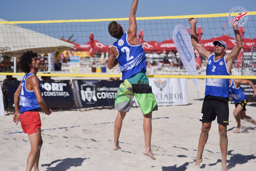 fostul principe nicolae prezent la mamaia la turneul de volei pe plaja galerie foto 667782 fostul principe nicolae prezent la mamaia la turneul de volei pe plaja galerie foto 667782