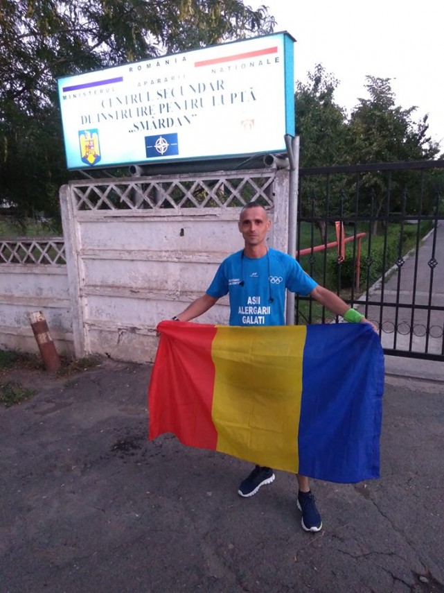 militarul galatean laurentiu cobzaru si ioan chifu din constanta fost politist au participat la un maraton militarul galatean laurentiu cobzaru si ioan chifu din constanta fost politist au participat la un maraton