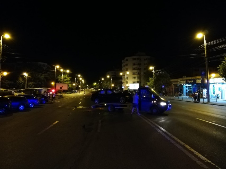 constanta accident rutier la intersectia strazilor dionisie cel mic si soveja doua victime unul dintre constanta accident rutier la intersectia strazilor dionisie cel mic si soveja doua victime unul dintre