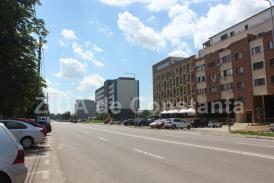 Confort Urban SRL promite „Trotuarele de pe bulevardul Aurel Vlaicu vor fi cuprinse în programul de reparaţii pe anul 2019“  