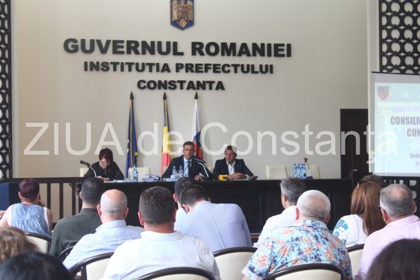 a inceput sedinta de consiliu judetean constanta ce se afla pe ordinea de zi 668434 a inceput sedinta de consiliu judetean constanta ce se afla pe ordinea de zi 668434