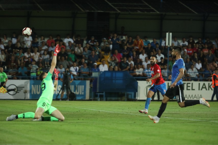 a facut o greseala mare care il va costa gica hagi suparat pe apararea fc viitorul dupa 1 4 cu fcsb galerie a facut o greseala mare care il va costa gica hagi suparat pe apararea fc viitorul dupa 1 4 cu fcsb galerie