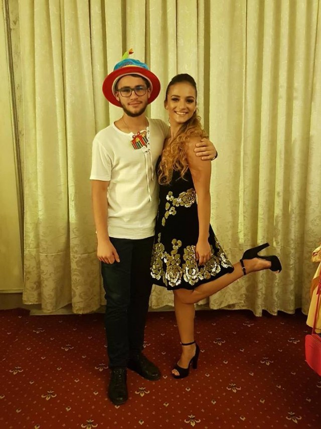 campioana europeana lorena jinga si a serbat majoratul cat de norocoasa sunt sa am oameni ca voi in jurul campioana europeana lorena jinga si a serbat majoratul cat de norocoasa sunt sa am oameni ca voi in jurul