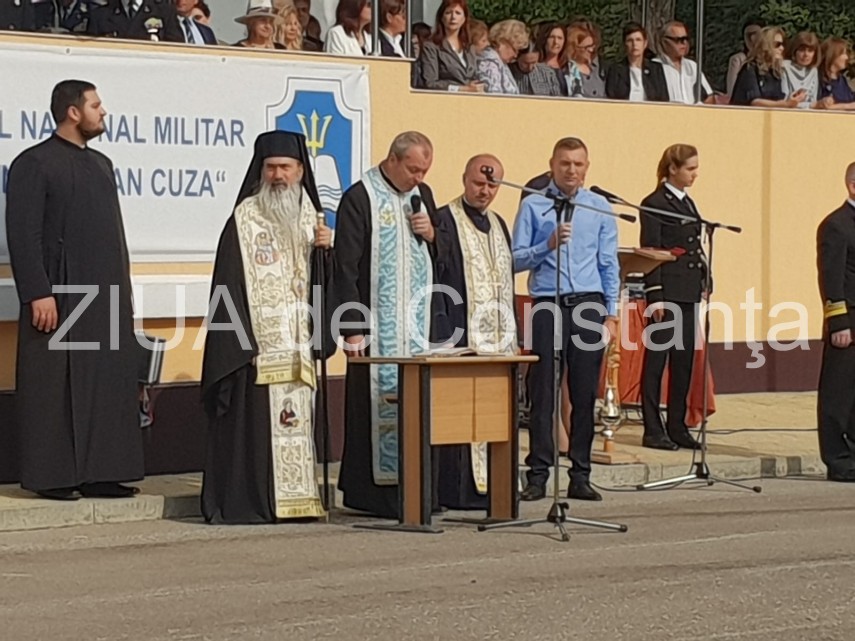 zeci de elevi la deschiderea noului an la colegiul national militar alexandru ioan cuza mihai fifor prezent zeci de elevi la deschiderea noului an la colegiul national militar alexandru ioan cuza mihai fifor prezent