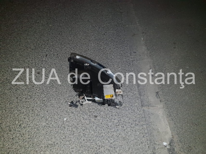imagini de la eveniment accident rutier la iesire din constanta spre ovidiu in fata la selgros ambulanta imagini de la eveniment accident rutier la iesire din constanta spre ovidiu in fata la selgros ambulanta