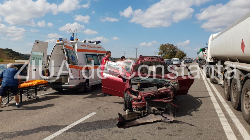 accident rutier grav la iesire din lumina doua persoane incarcerate 670566 accident rutier grav la iesire din lumina doua persoane incarcerate 670566
