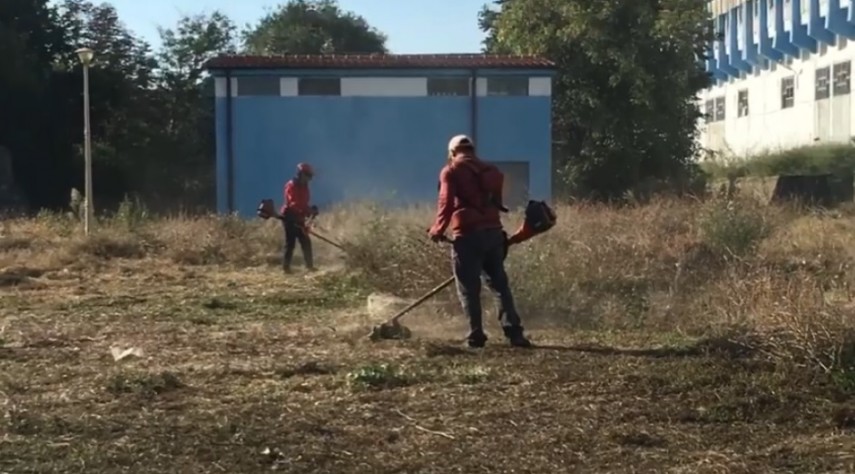 a demarat igienizarea stadionului farul din constanta cine efectueaza lucrarile 670664 a demarat igienizarea stadionului farul din constanta cine efectueaza lucrarile 670664