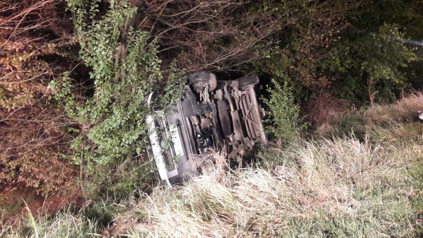 accident rutier grav a fost activat planul rosu de interventie un microbuz rasturnat 671075 accident rutier grav a fost activat planul rosu de interventie un microbuz rasturnat 671075