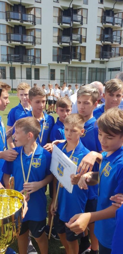 kinder constanta a castigat turneul international de la bansko plus un loc doi si trei premii individuale kinder constanta a castigat turneul international de la bansko plus un loc doi si trei premii individuale