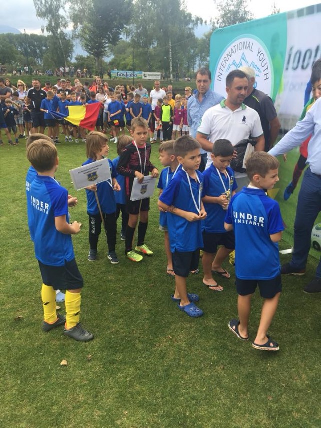 kinder constanta a castigat turneul international de la bansko plus un loc doi si trei premii individuale kinder constanta a castigat turneul international de la bansko plus un loc doi si trei premii individuale
